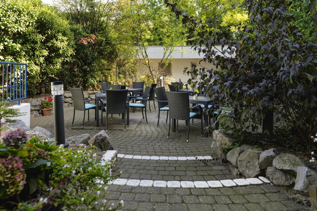 Garden Bilk Hafen Hotel Düsseldorf Buitenkant foto